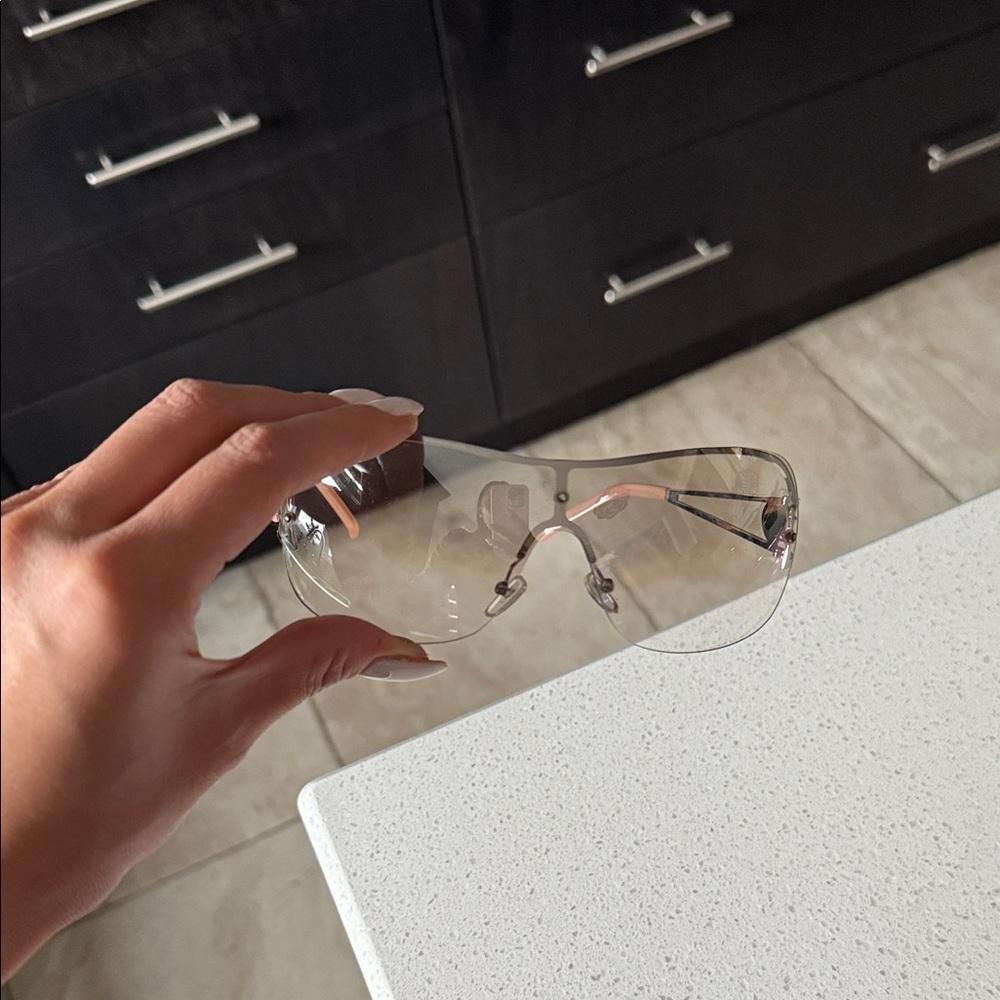 Stylish Vintage Clear Visor Sunglasses